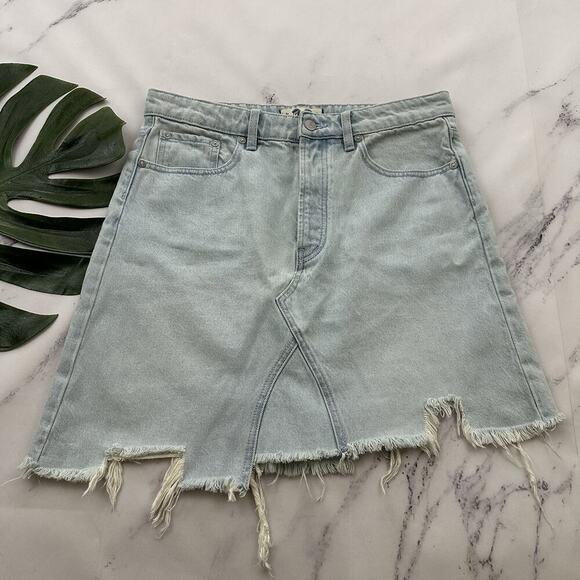 Free People Dresses & Skirts - We The Free People Going Rogue Denim Mini Skirt Size 29 Light Wash Distressed